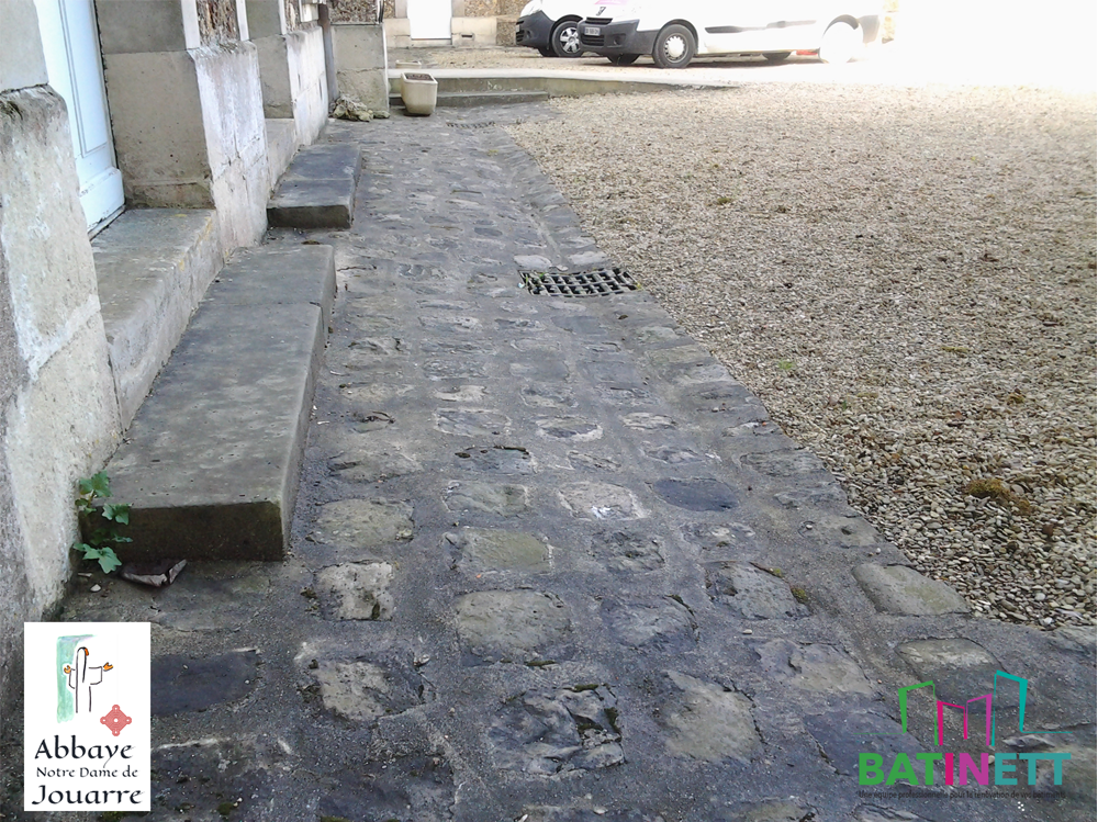rénovation nettoyage abbaye de jouarre par société batinett